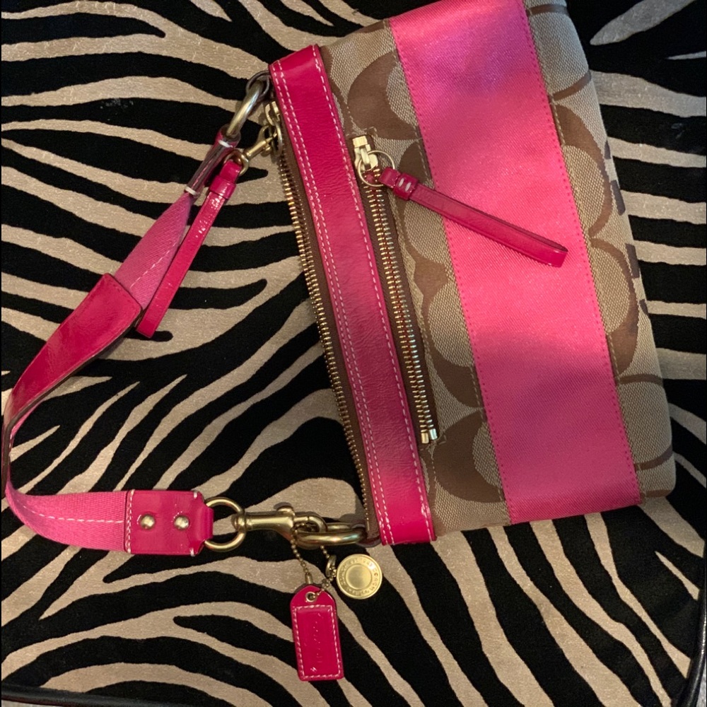 Authentic Coach Vintage 2005 Hot Pink & Brown Purse – Gold Hardware